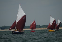 petit-voilier-transportable-gazelle-des-sables-bateau-a-voile-tradition-architecte-naval