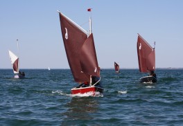 petit-voilier-transportable-gazelle-des-sables-bateau-a-voile-tradition-architecte-naval