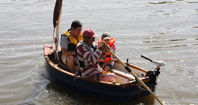 petit-voilier-transportable-gazelle-des-sables-bateau-a-voile-tradition-architecte-naval