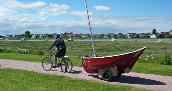 petit-voilier-transportable-gazelle-des-sables-bateau-a-voile-tradition-architecte-naval