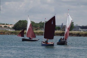 petit-voilier-transportable-insubmersible-sables-d-olonne-2017 (10)