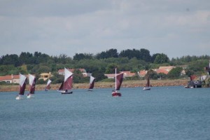 petit-voilier-transportable-insubmersible-sables-d-olonne-2017 (16)