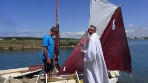 petit-voilier-transportable-insubmersible-sables-d-olonne-2017 (3)