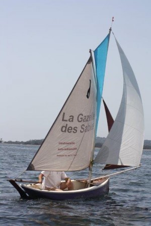 petit-voilier-transportable-gazelle-des-sables