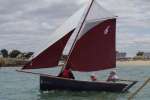 petit-voilier-transportable-insumersible-gazelle-des-sables (8)